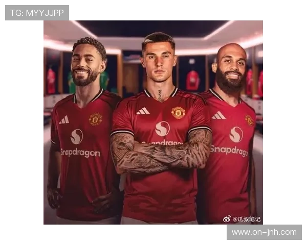 曼晚：曼联拟定约10人引援名单，重点补强防守适应新体系